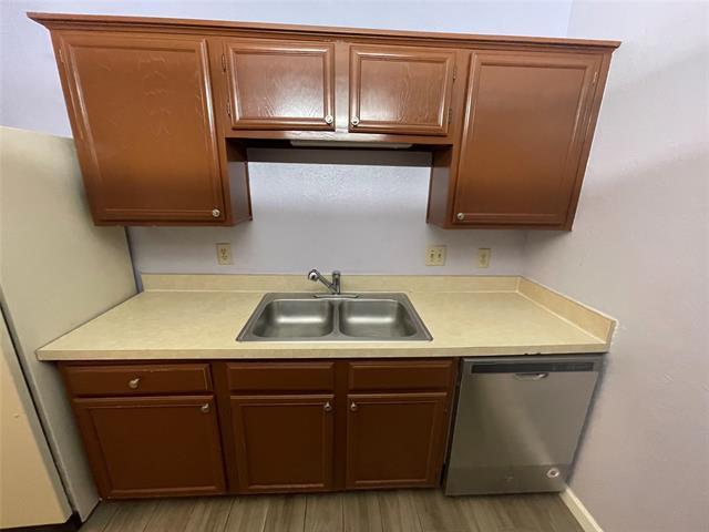 Building Photo - 2105 Count Fleet Dr