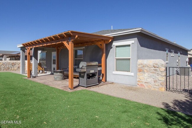 Building Photo - 7416 Eagle Vista Dr