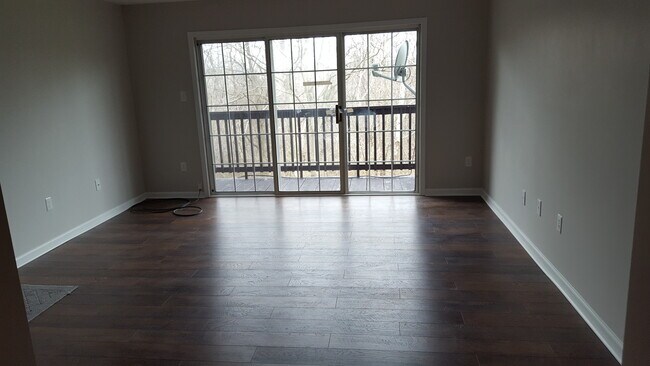 Building Photo - 114 Timberlake Terrace