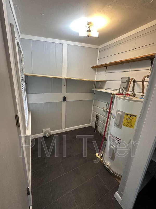 Building Photo - 107 Tracy Lynn St