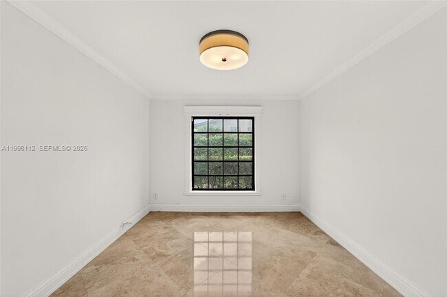 Building Photo - 3000 SW 130th Ave