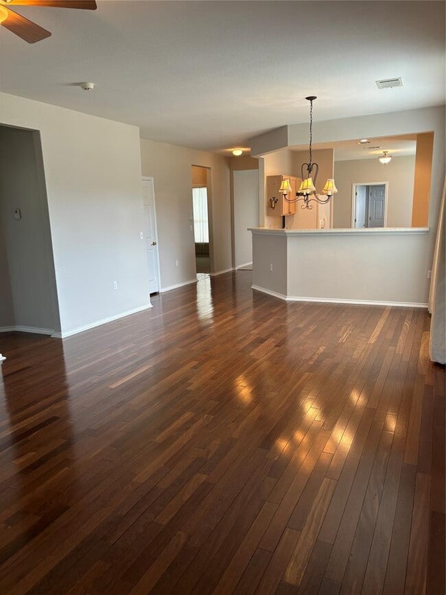 Building Photo - 106 Bowie Cir