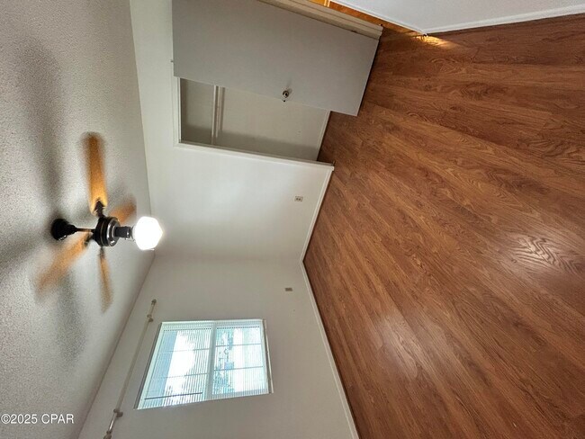 Building Photo - 208 Randy Rd