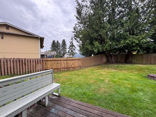 Building Photo - Desired NE Tacoma Community