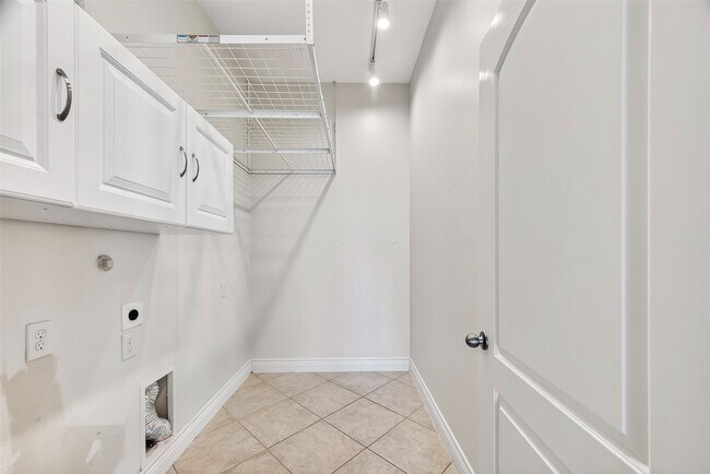 Building Photo - 13603 Summer Cloud Ln