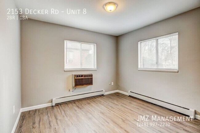 Building Photo - 2153 Decker Rd