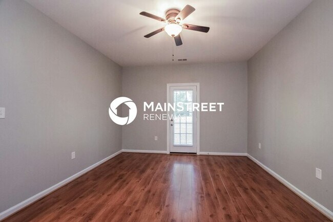 Building Photo - 4 Bedroom Pet-Friendly Home in MONROE, NC with Main Street Renewal