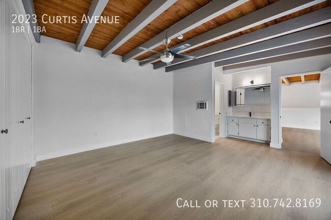Building Photo - 2023 Curtis Ave