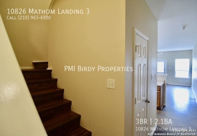 Building Photo - 10826 Mathom Landing