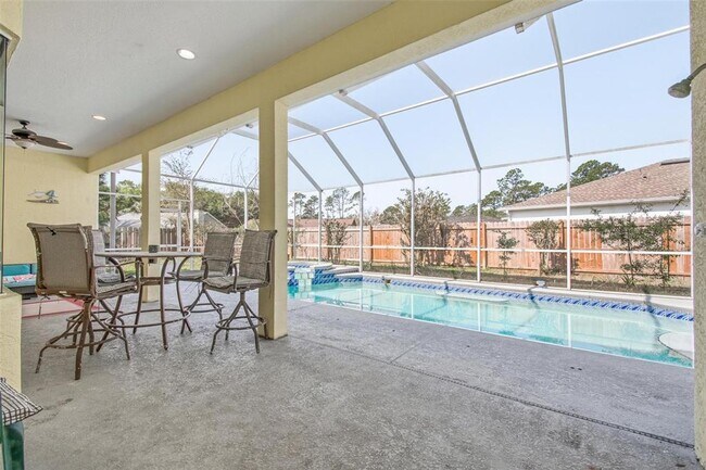 Building Photo - 118 Whispering Pine Dr