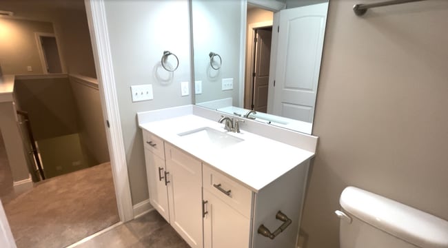 Building Photo - Room in House on Hanover Ct