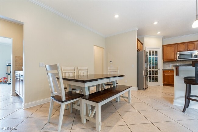 Building Photo - 7335 Bentham Cir NW
