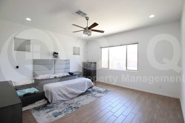 Building Photo - 8523 W Palo Verde Dr