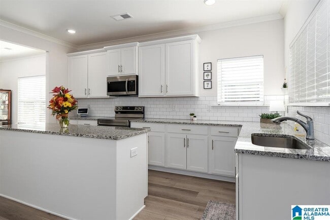 Building Photo - 164 Barimore Blvd