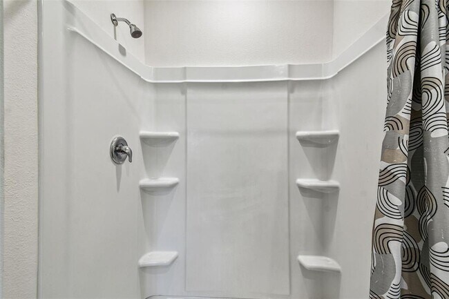 Building Photo - 33635 Field Maple Lp