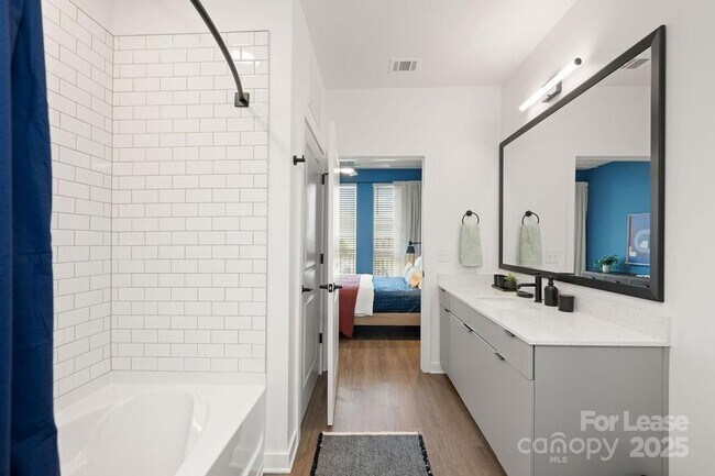 Building Photo - 4101 Raleigh St