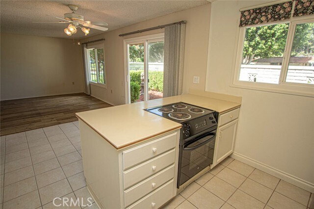 Building Photo - 3182 Alta Vista