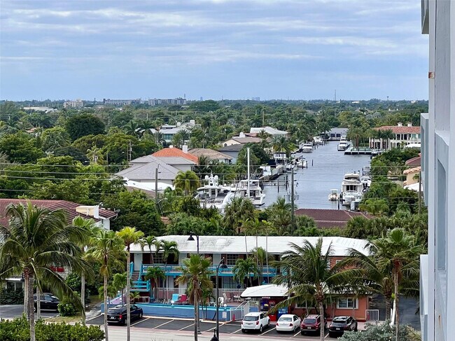 Building Photo - 4250 Galt Ocean Dr