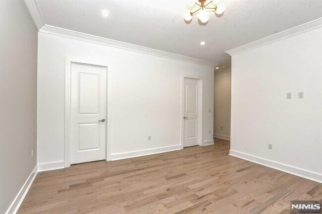 Building Photo - 234 Rivervale Rd