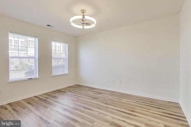 Building Photo - 13901 Belle Chasse Blvd