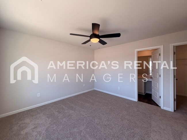 Building Photo - Modern Two Story Living in Lincoln, AL! Sign a 13-month lease by 3/31/2026 and receive a leasing ...