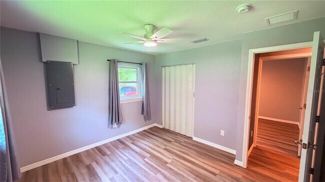 Building Photo - 5130 Lescot Ln