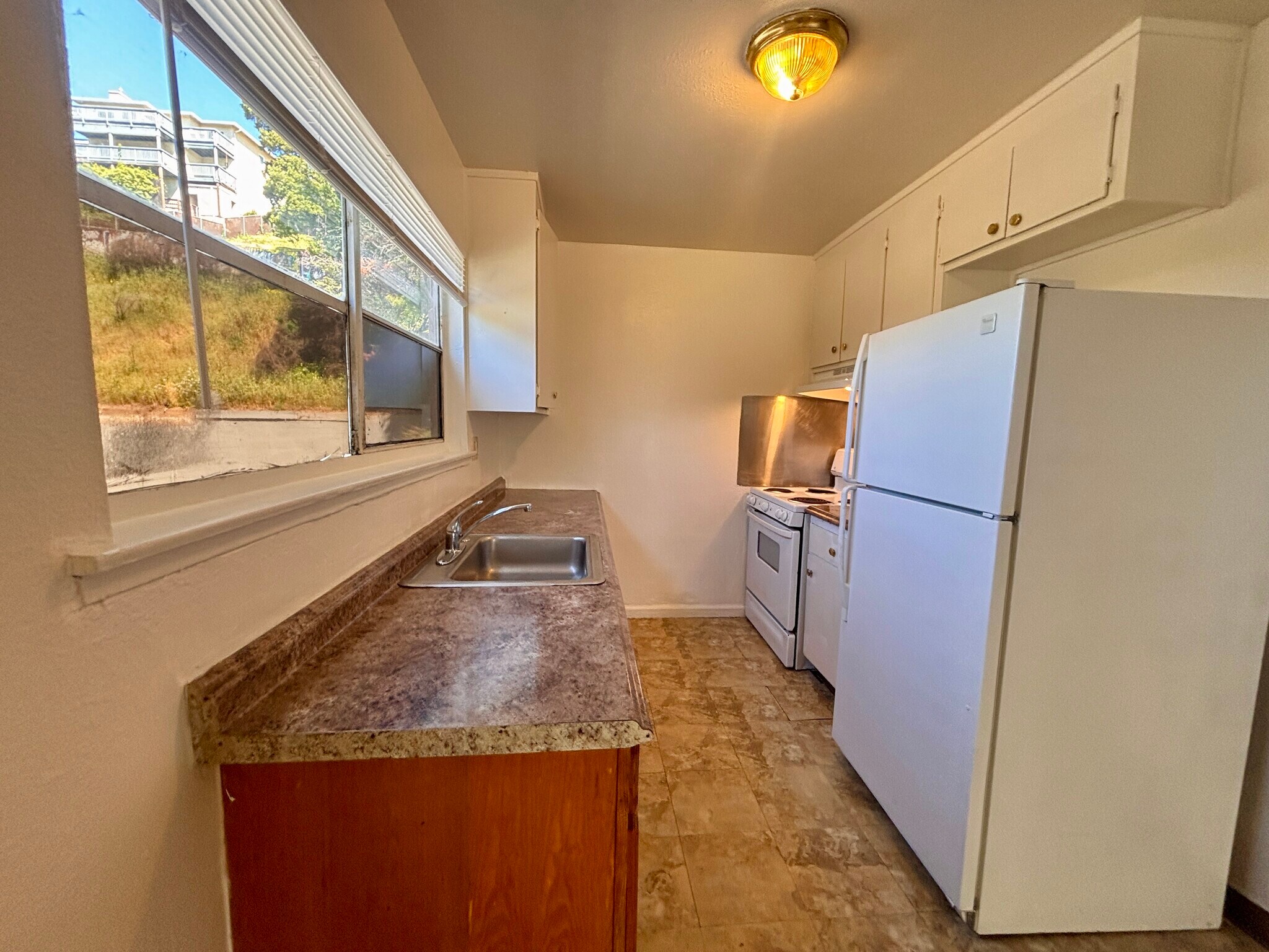 Building Photo - 8522 MacArthur Blvd