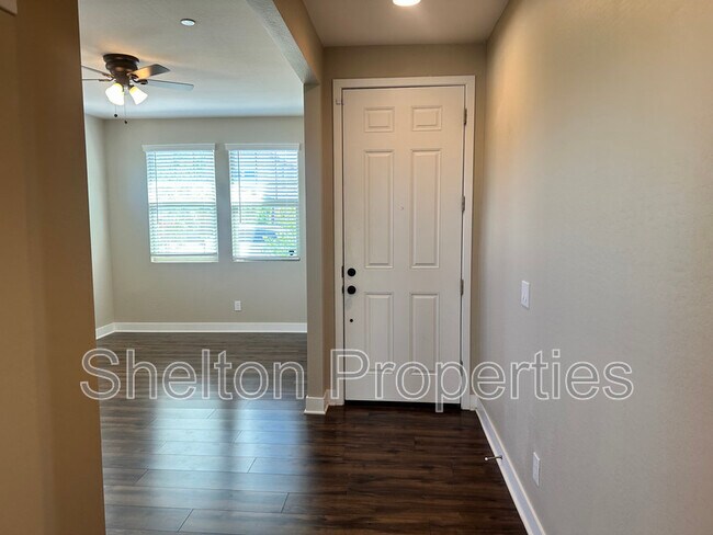 Building Photo - 28394 N 132nd Ave.