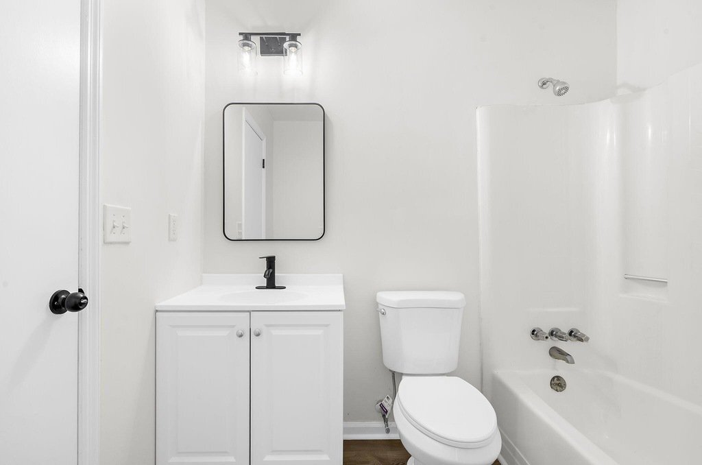 Building Photo - 127 Cedar Grove Dr