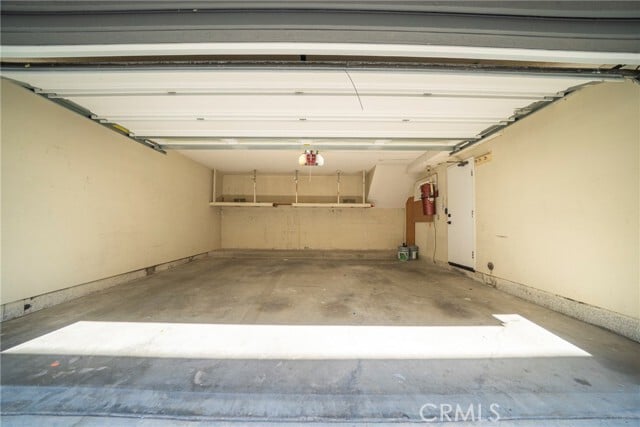 Building Photo - 14927 Condon Ave