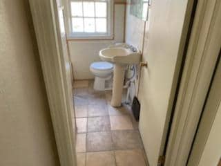 Building Photo - 1528 S Easton Ave