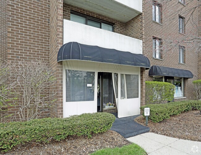 Claymoor Luxury Apartments Southfield, MI Apartment Finder