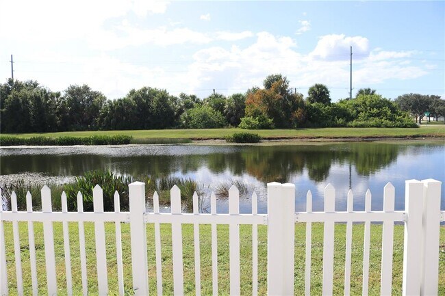 Building Photo - 12107 Barnsley Reserve Pl