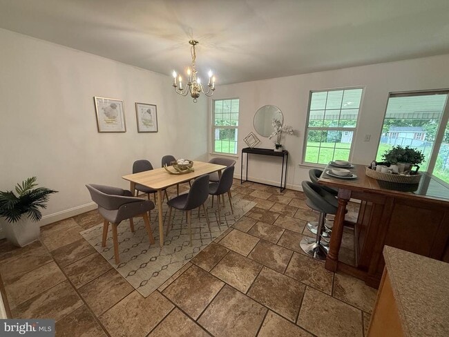 Building Photo - 1202 Rosegate Ct