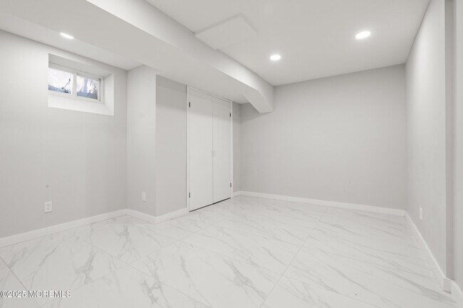 Building Photo - 24 Valley Forge Rd