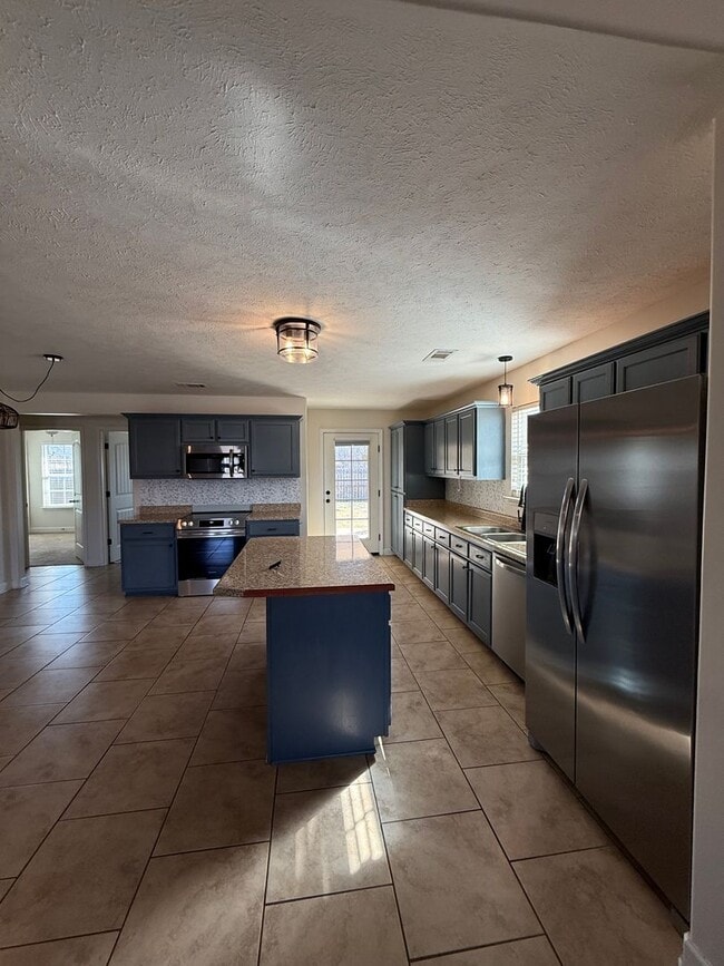 Building Photo - 3 Bdrm  2 Bath in Atoka