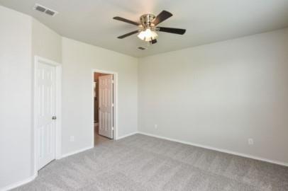 Building Photo - 1721 Vernon Dr