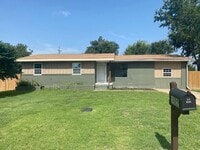 Building Photo - 1602 NW 48th St