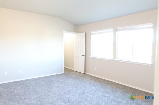 Building Photo - 9904 Maplewood Ct