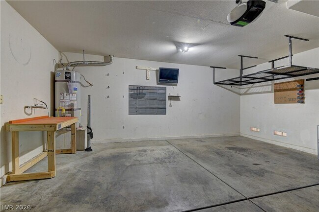 Building Photo - 1052 Coronado Peak Ave