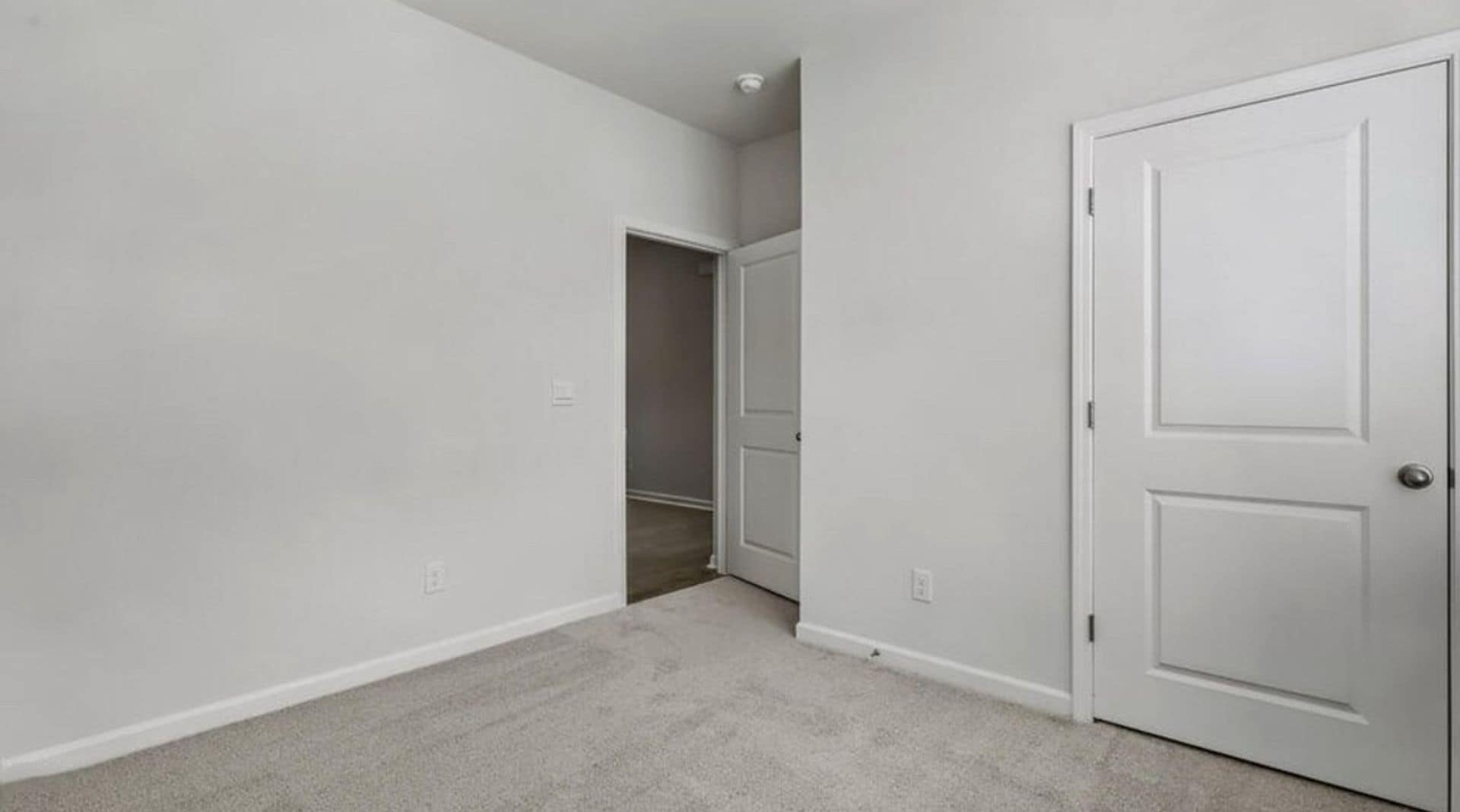 Building Photo - 203 Pisgah St