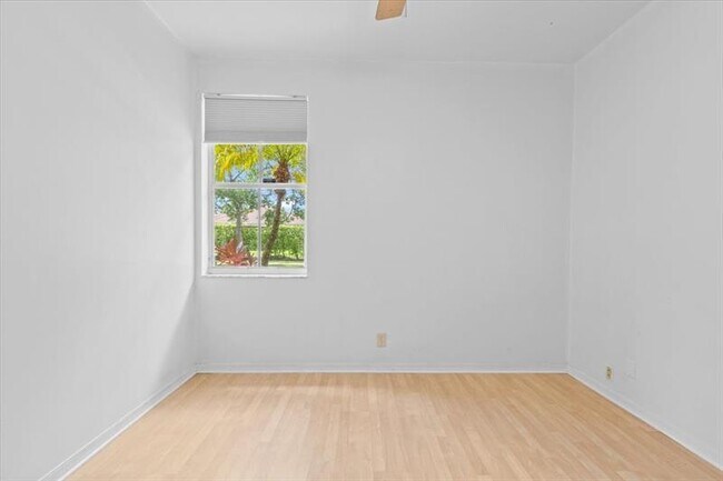 Building Photo - 1441 Cardinal Way