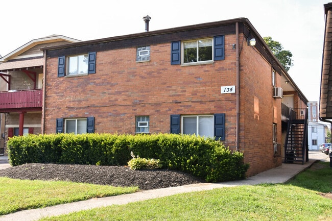 Building Photo - 134 W 9th Ave