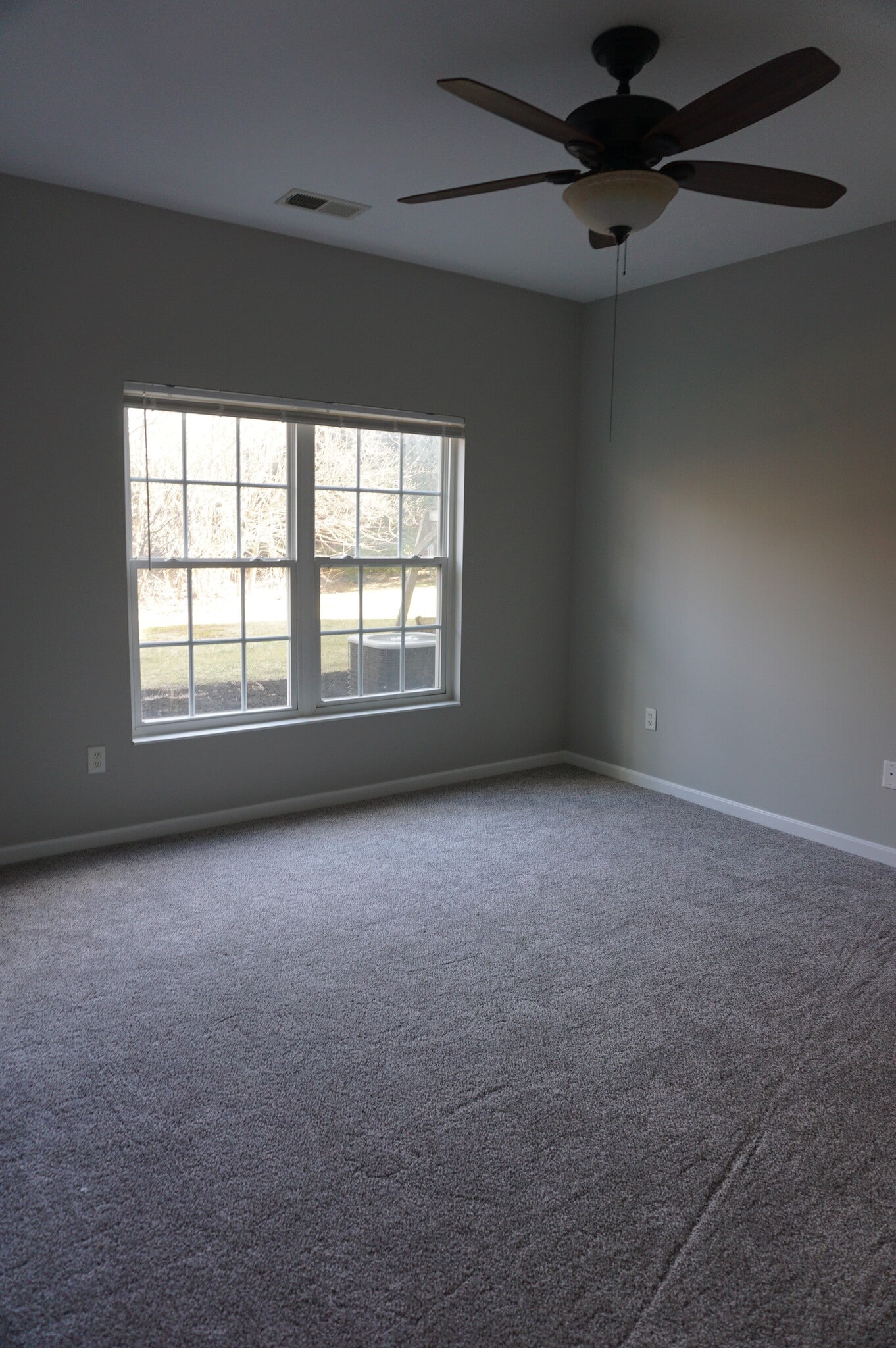 Master Bedroom - 2636 Harding Ct