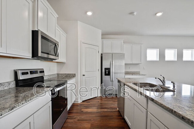 Building Photo - 2020 Lonesome Hen Ln