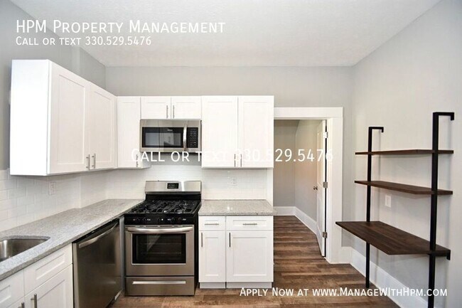 Building Photo - 2179 W 11th St