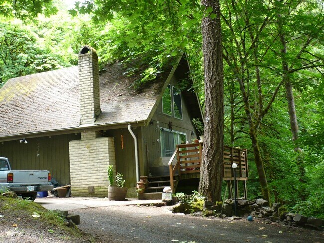 Building Photo - Winter Special-$300 Off First Mo. Rent-One Bedroom Loft A-frame Nestled In The Trees
