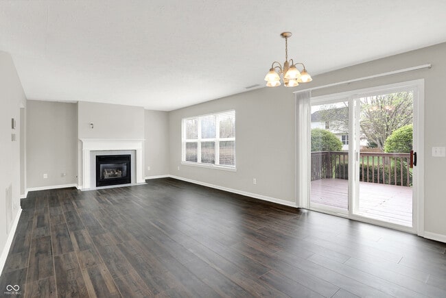 Building Photo - 5761 Cantigny Way S