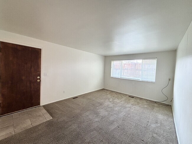 Building Photo - 4768 S Bonair St