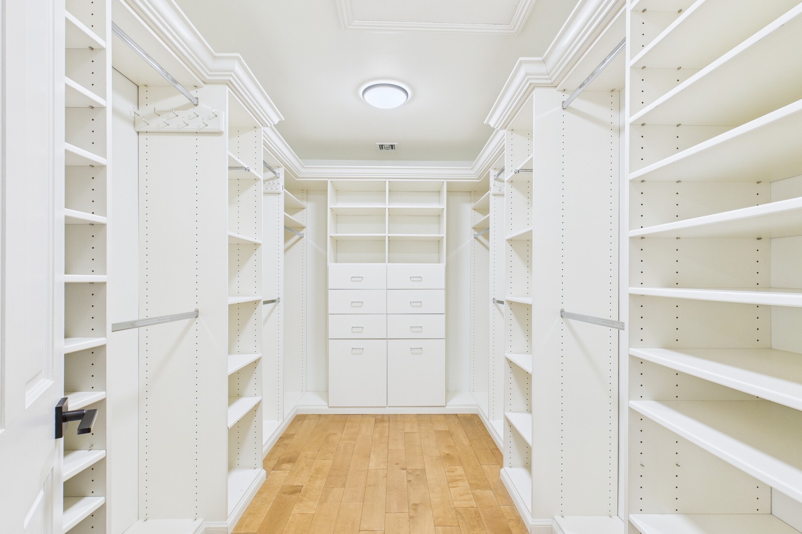 Primary Bedroom Closet - 29650 Kimberly Dr